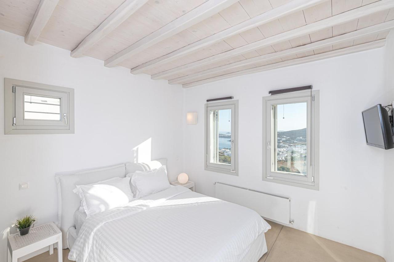 Dreamlike Mykonos Villa *